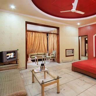 Mandakini Kanpur Exterior photo
